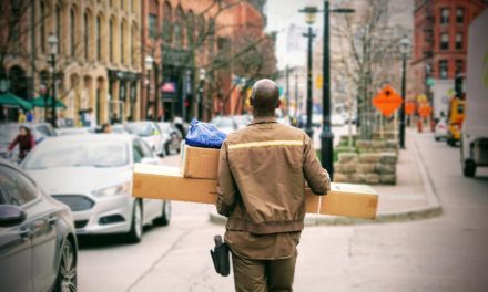 Tanie przesyłki zagraniczne dzięki Parlamentowi Europejskiemu?