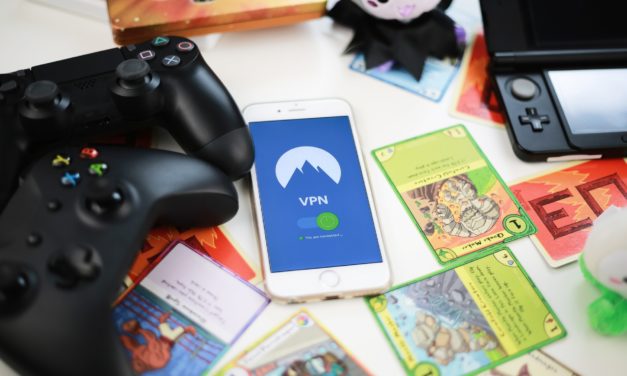 DHL Express dostarczy produkty ze sklepu CD PROJEKT RED STORE