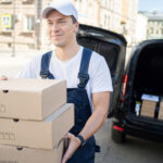 Prowadzisz firmę w Zielonej Górze? Sprawdź, jak szybko i bezpiecznie nadawać paczki